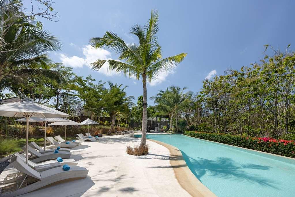 Hotel Cross Bali Breakers Jimbaran Facilidades foto
